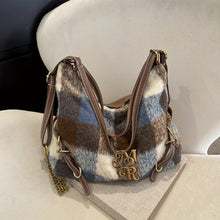 Load image into Gallery viewer, Fall And Winter Plush Shoulder Bag
