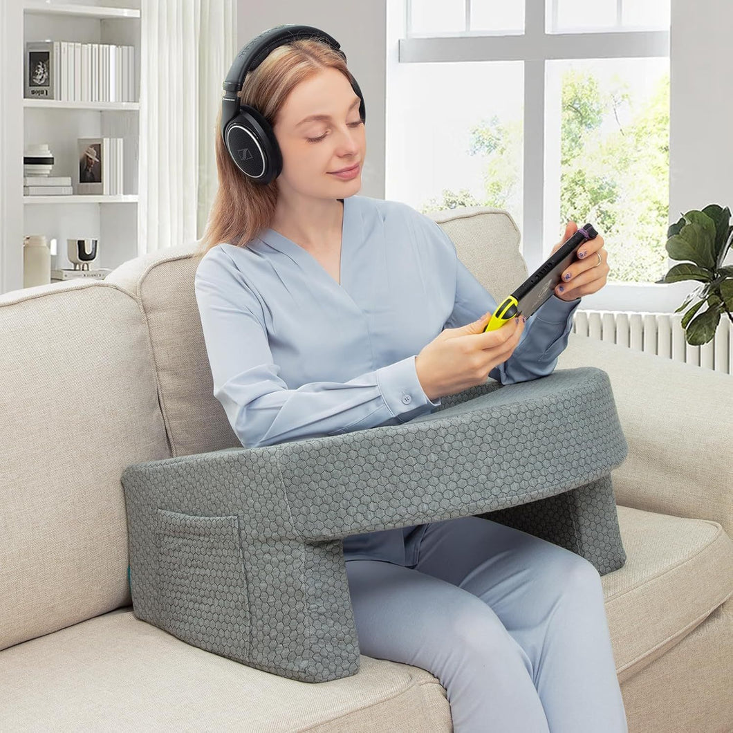 Comfortable Reading Pillow with Large Pockets