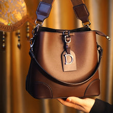 Load image into Gallery viewer, Retro Fashion Shoulder Bag

