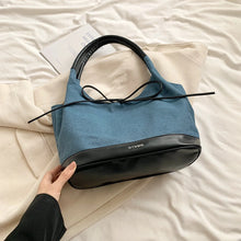 Load image into Gallery viewer, Simple Design Shoulder Bag
