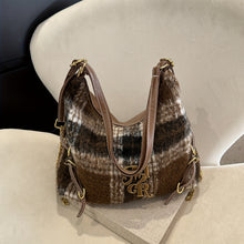 Load image into Gallery viewer, Fall And Winter Plush Shoulder Bag
